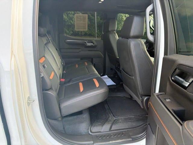 2023 GMC Sierra 1500 Crew Cab Short Box 4-Wheel Drive AT4