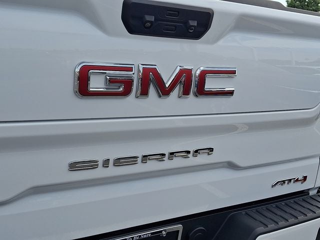 2023 GMC Sierra 1500 AT4 **LOW MILES**