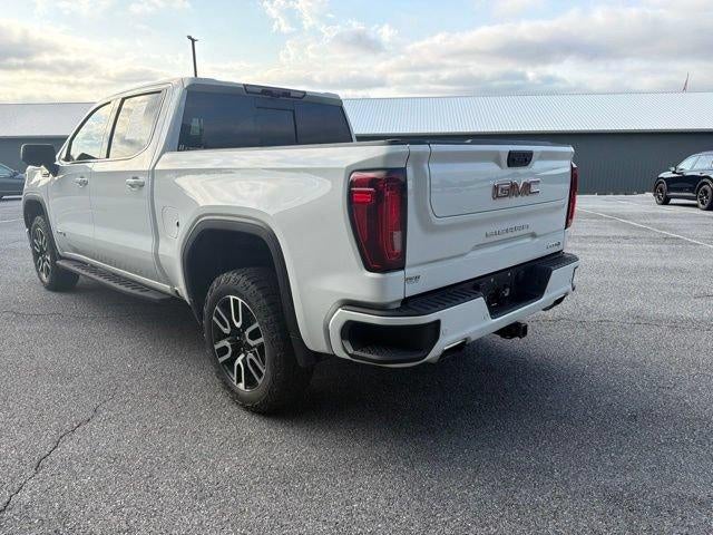 2023 GMC Sierra 1500 Crew Cab Short Box 4-Wheel Drive AT4