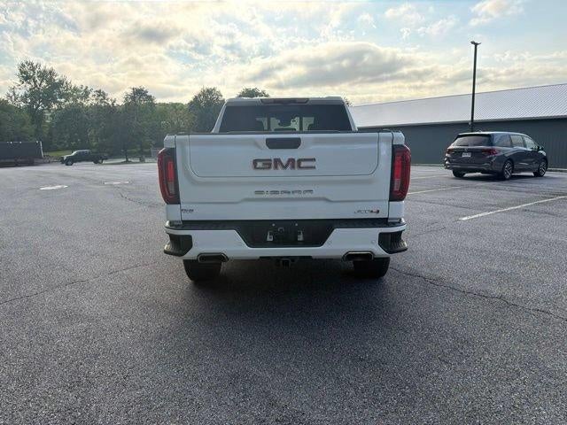 2023 GMC Sierra 1500 Crew Cab Short Box 4-Wheel Drive AT4