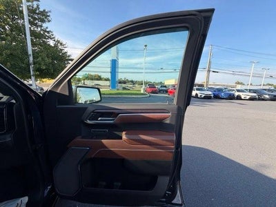 2025 GMC Sierra 1500 Crew Cab Short Box 4-Wheel Drive Denali Ultimate