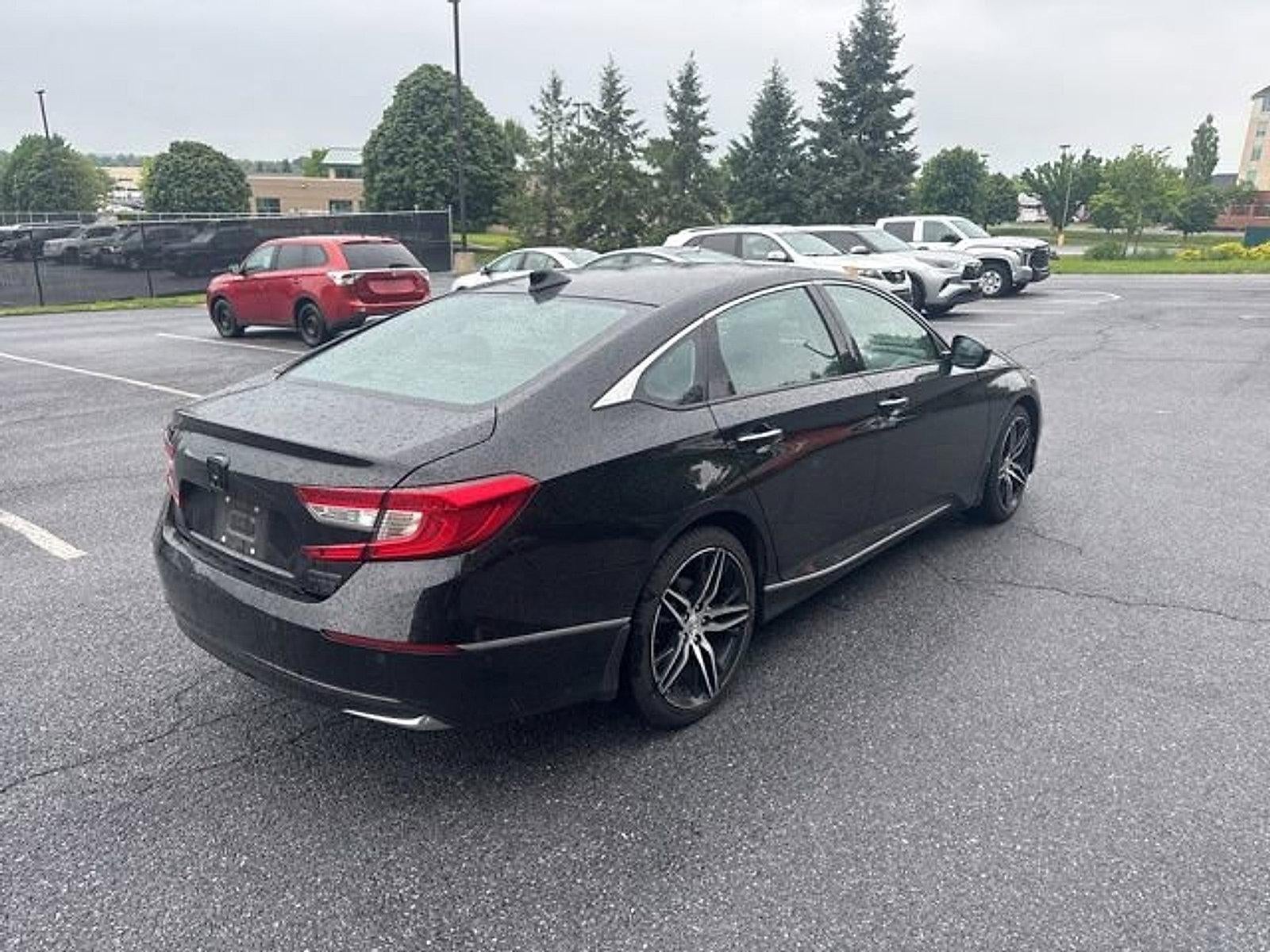 2022 Honda Accord Hybrid Touring Sedan