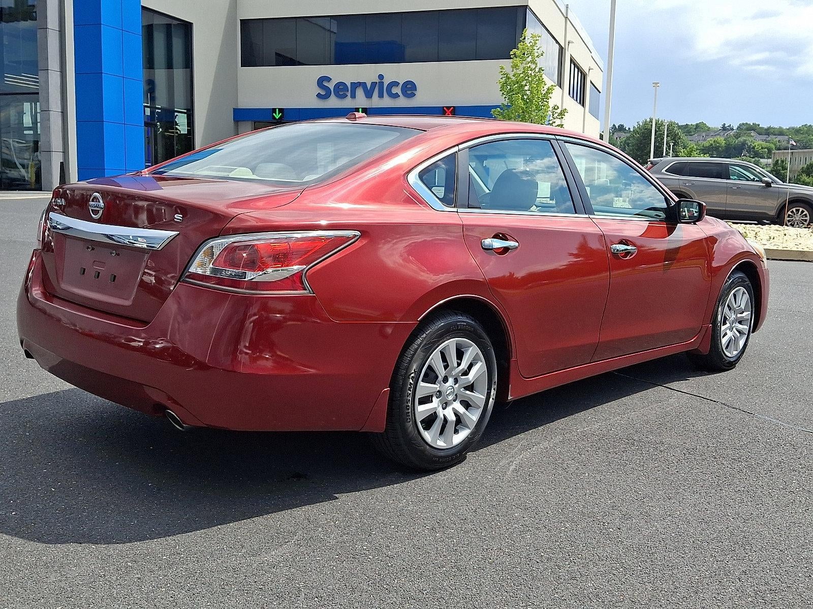 2015 Nissan Altima 4dr Sdn I4 2.5 S