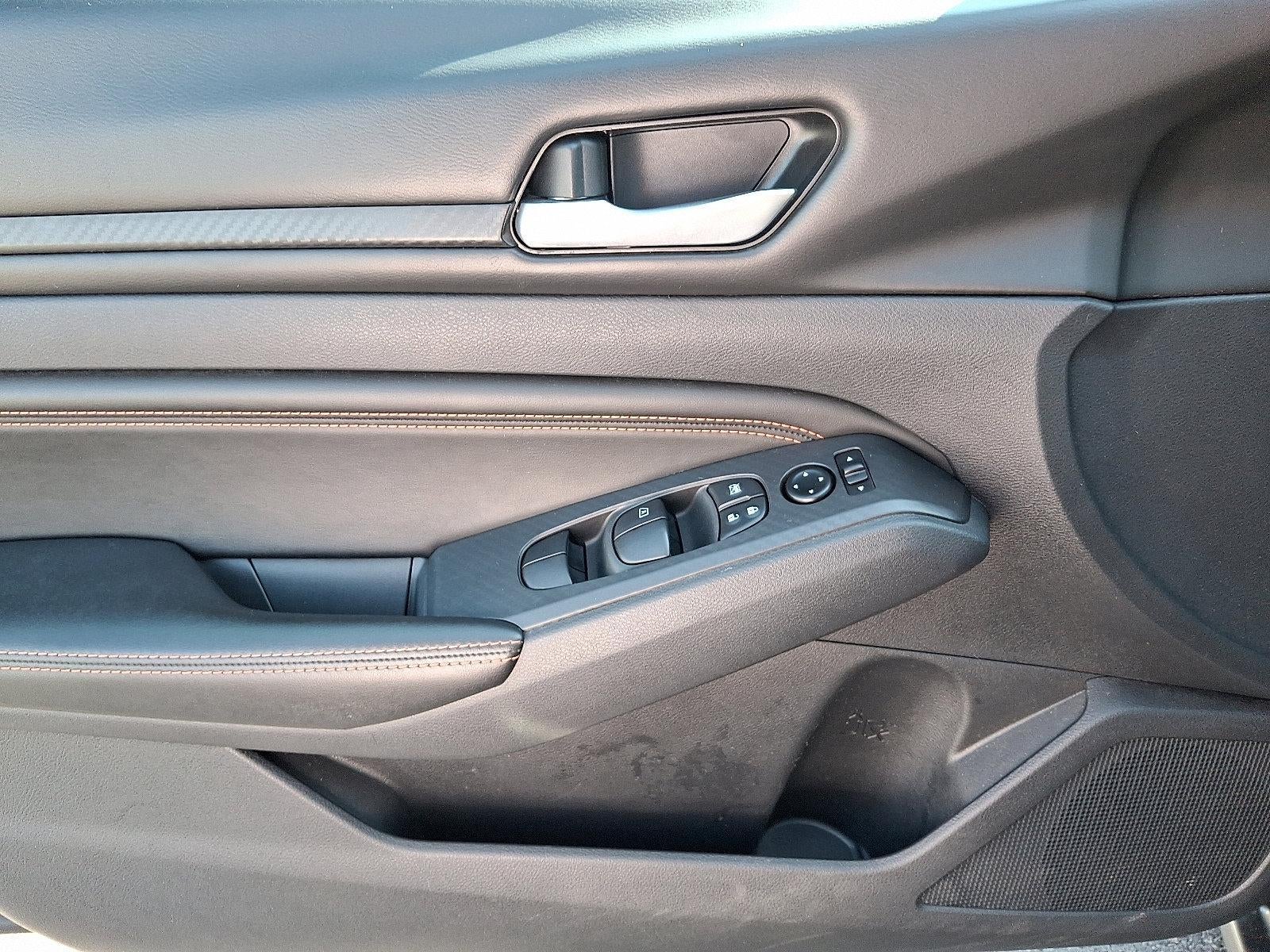 2021 Nissan Altima 2.5 SR AWD Sedan