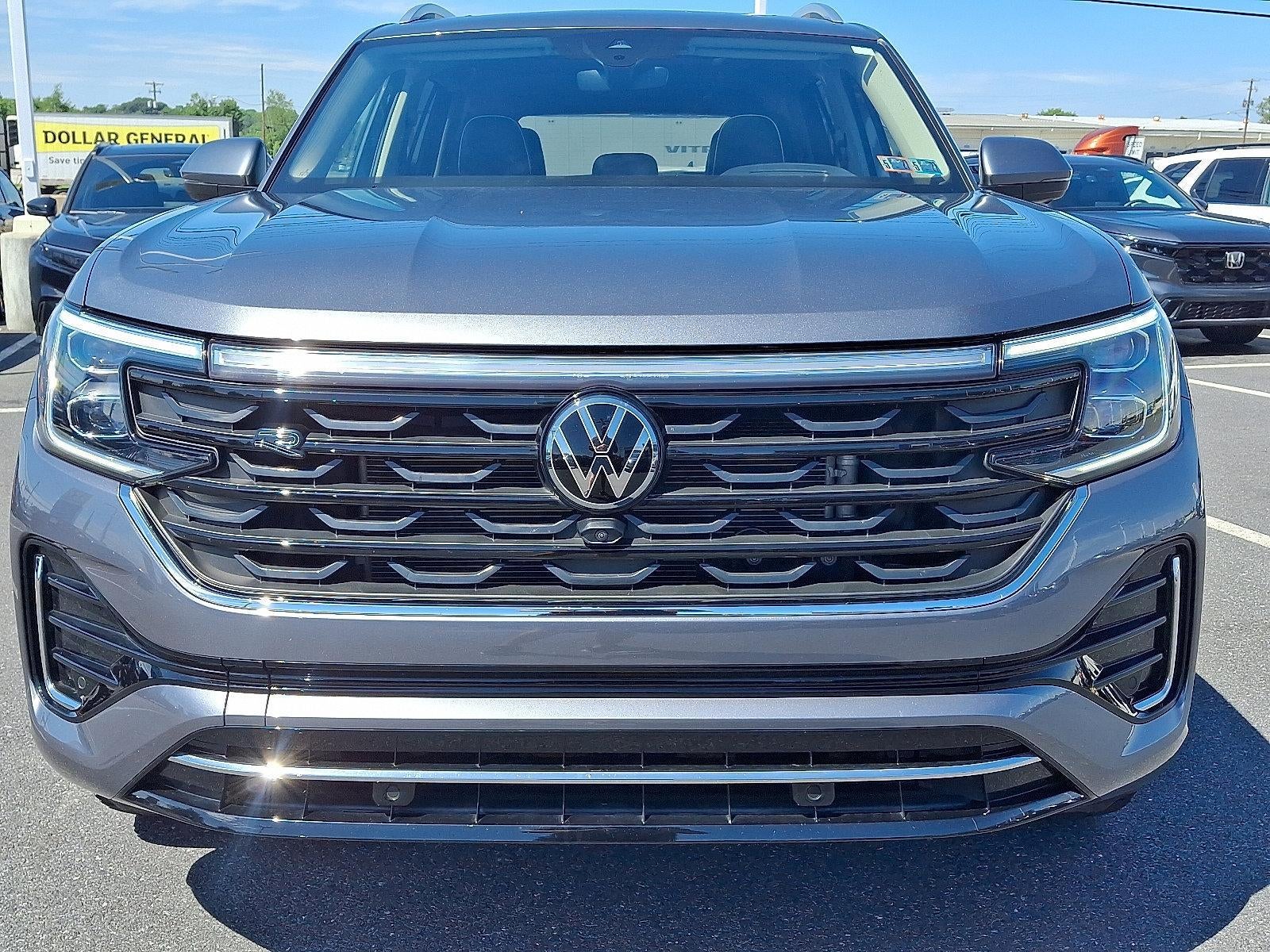 2024 Volkswagen Atlas 2.0T SEL Premium R-Line 4MOTION