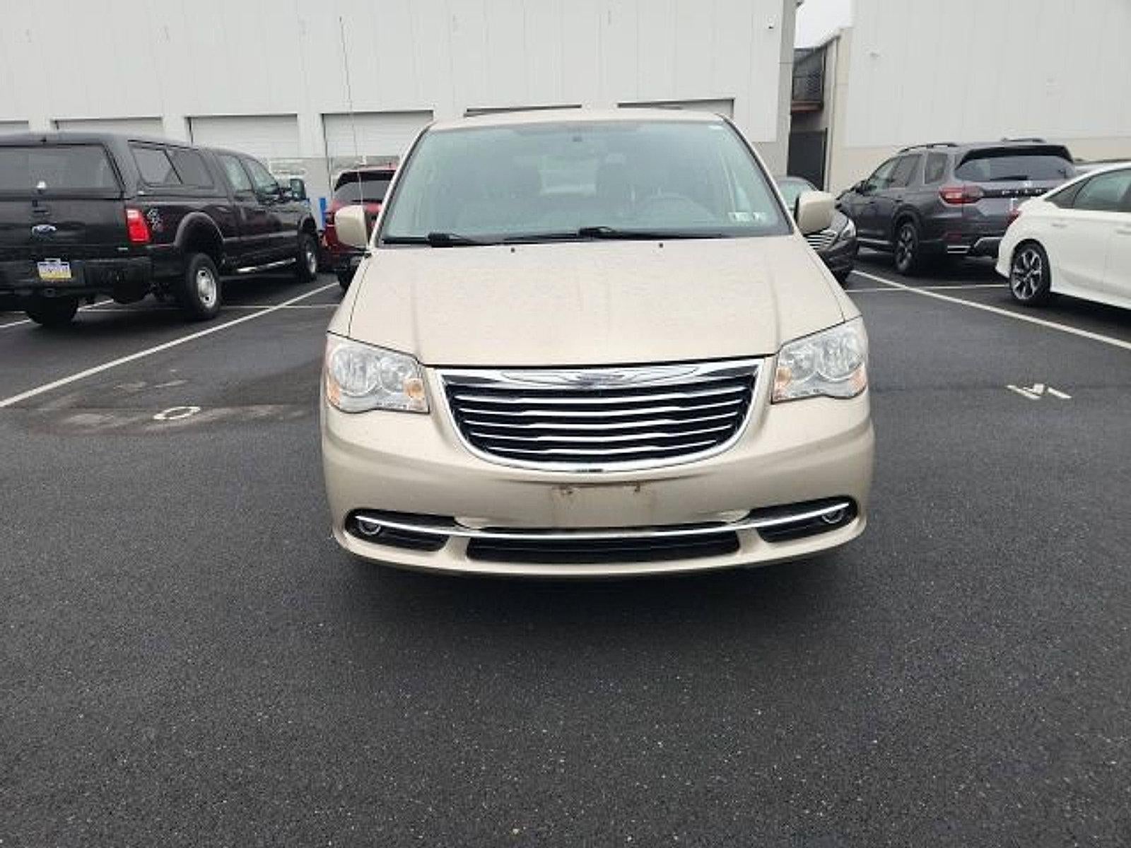 2016 Chrysler Town & Country 4dr Wgn Touring