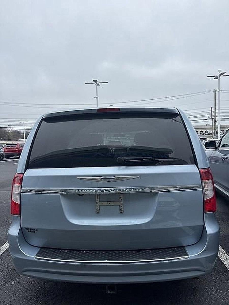 2016 Chrysler Town & Country 4dr Wgn Touring