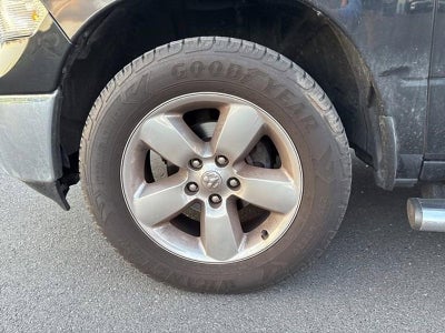 2016 RAM 1500 4WD Crew Cab 5.7 Ft Box Big Horn