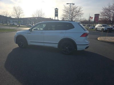 2023 Volkswagen Tiguan 2.0T SE R-Line Black 4MOTION