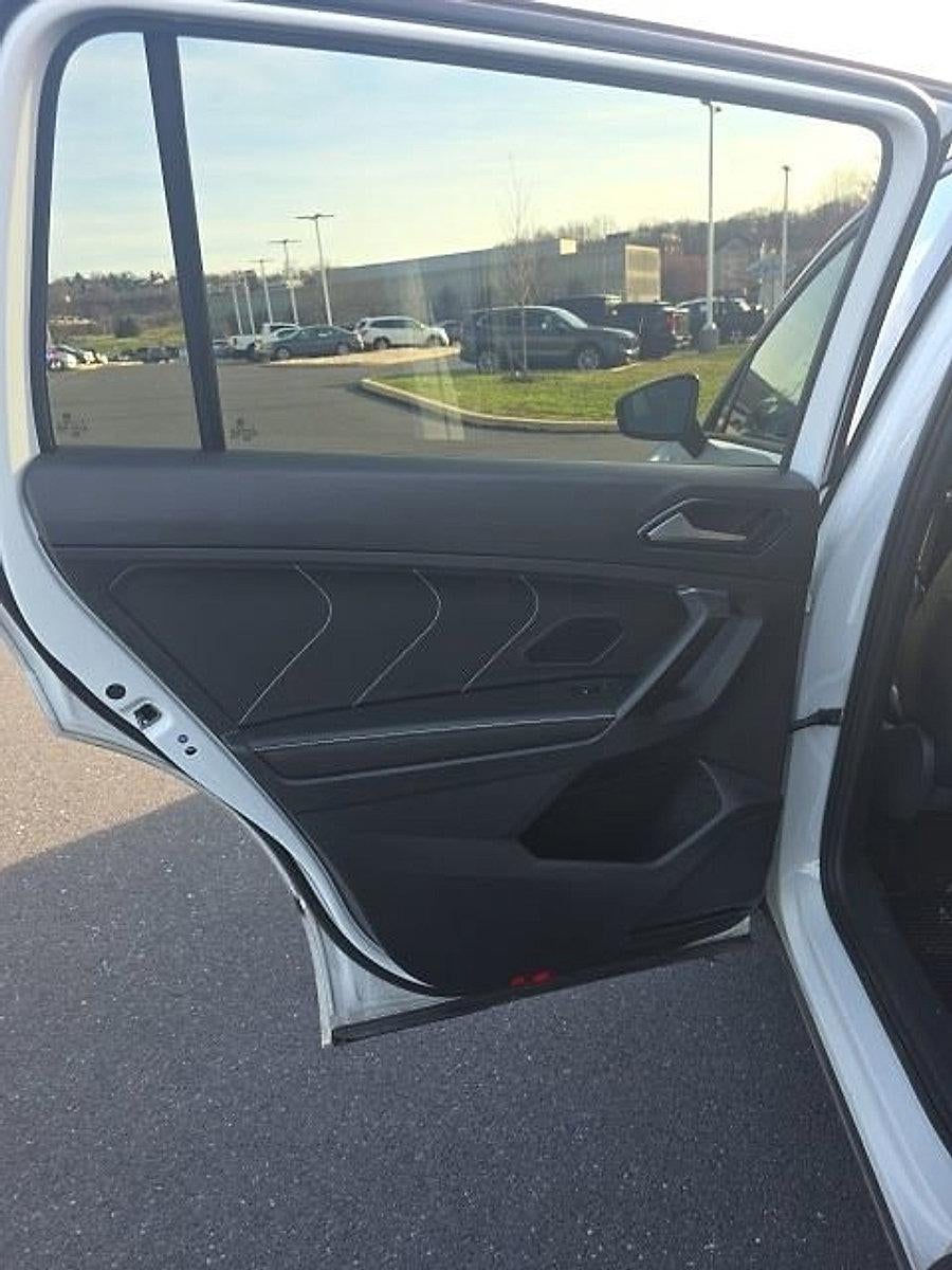 2023 Volkswagen Tiguan 2.0T SE R-Line Black 4MOTION