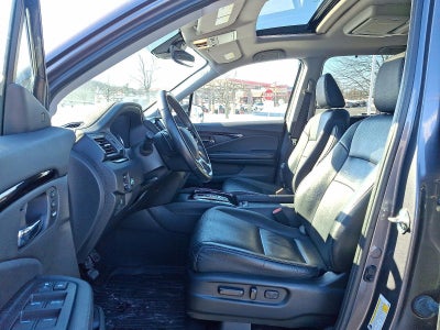 2020 Honda Pilot Touring 8-Passenger AWD