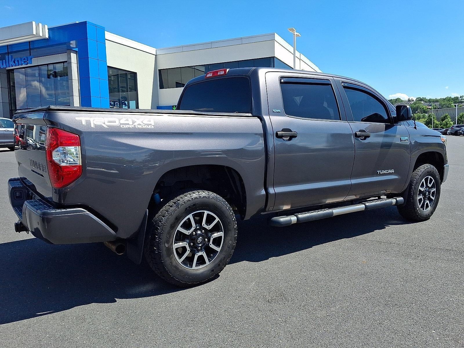 2018 Toyota Tundra 4WD 4WD SR5 CrewMax 5.5' Bed 5.7L (SE)