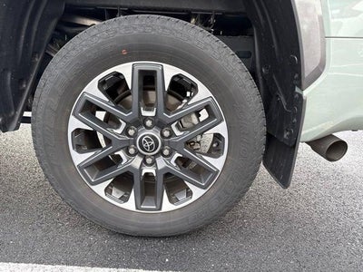 2024 Toyota Tundra 4WD 4WD Limited CrewMax 5.5' Bed (Natl)