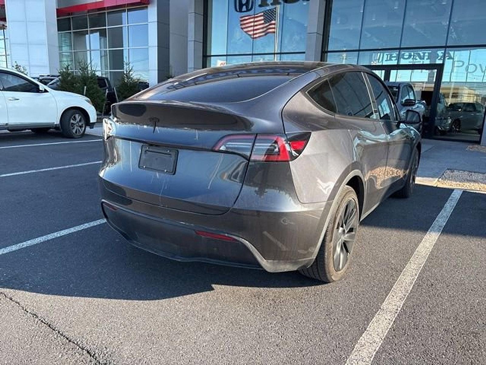 2024 Tesla Model Y Long Range RWD