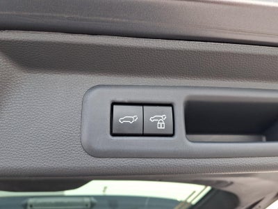 2026 Toyota Sequoia Limited 4WD (SE)