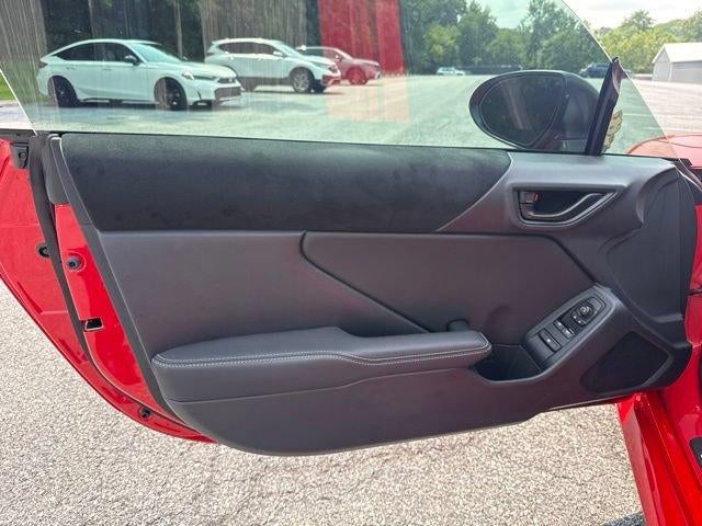 2025 Toyota GR86 Premium Auto (Natl)