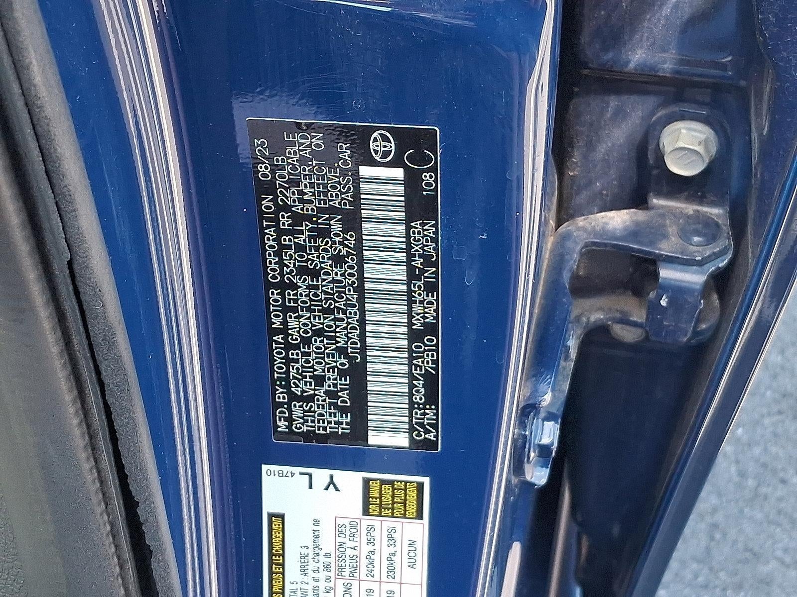 2023 Toyota Prius XLE AWD (Natl)