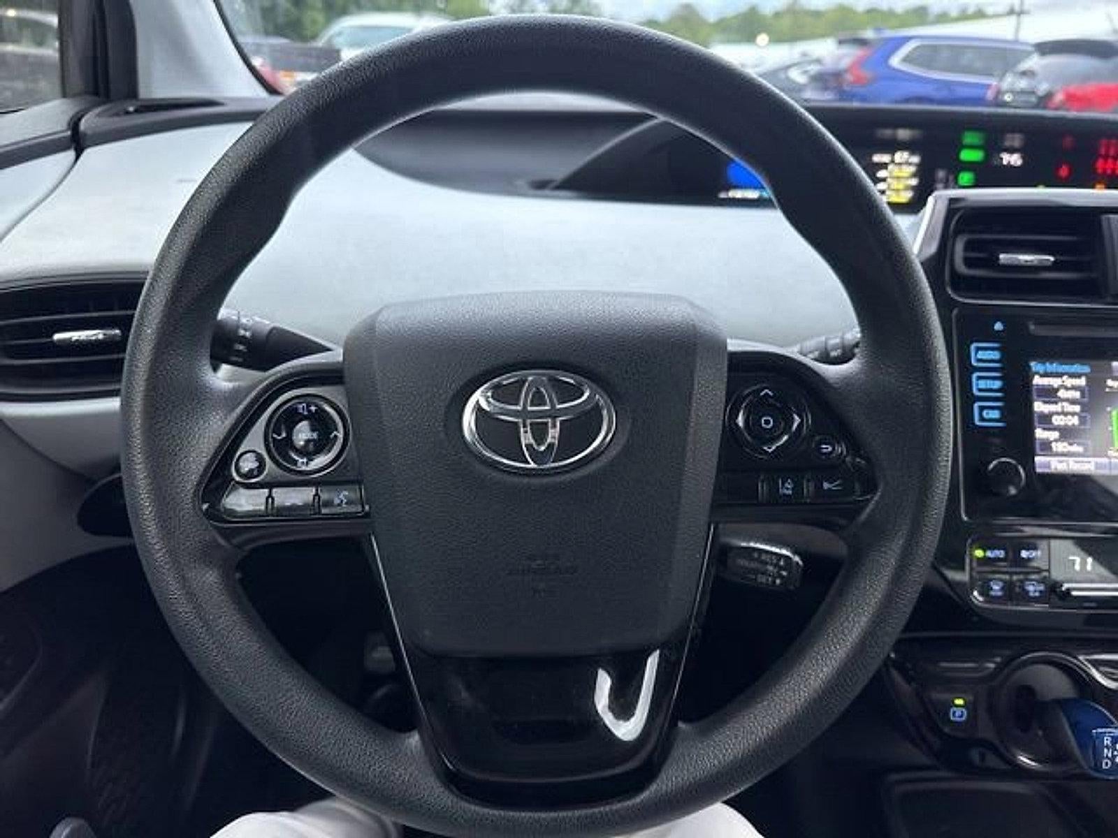 2019 Toyota Prius LE (Natl)