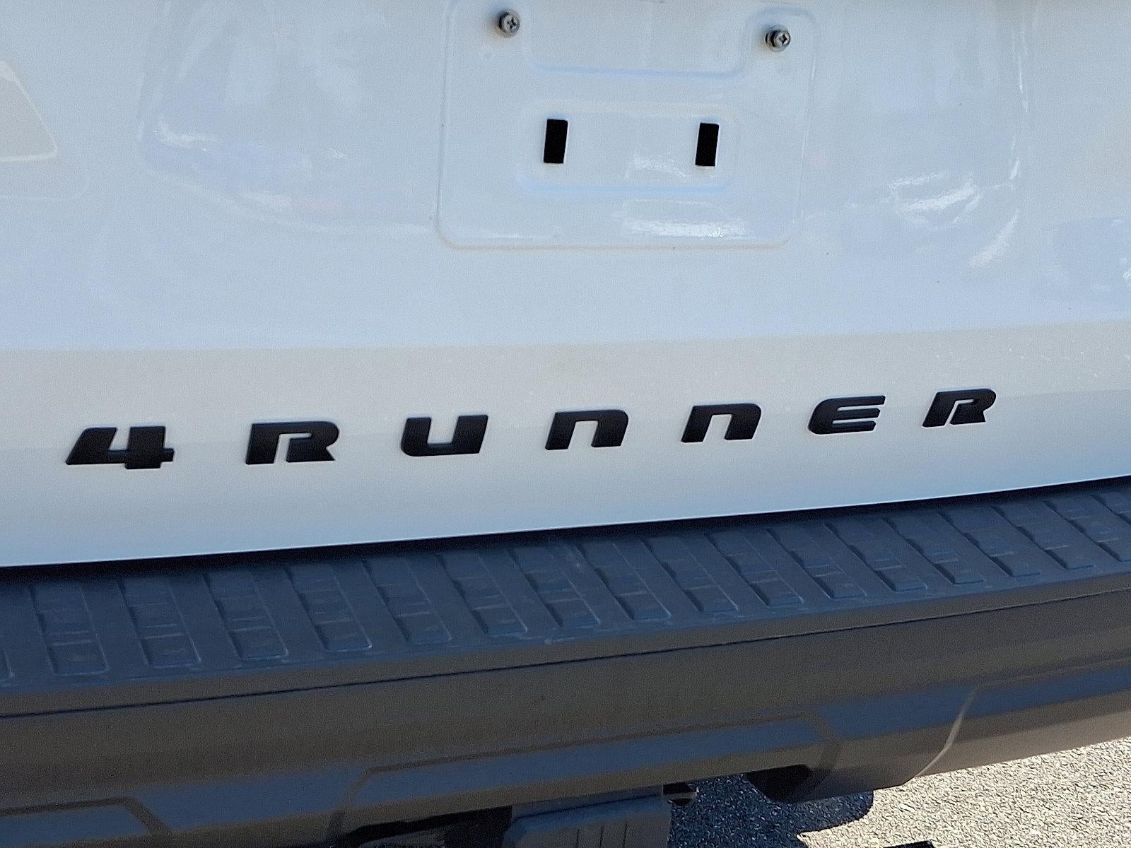 2025 Toyota 4Runner SR5 4WD (GS)