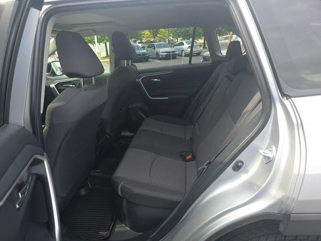2022 Toyota RAV4 Hybrid XLE AWD (Natl)