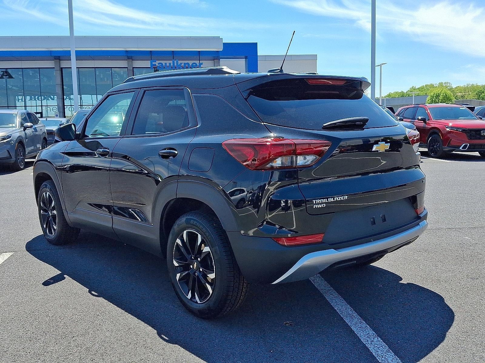 2023 Chevrolet Trailblazer AWD 4dr LT
