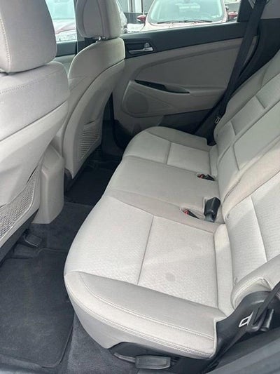 2016 Hyundai TUCSON AWD 4dr SE