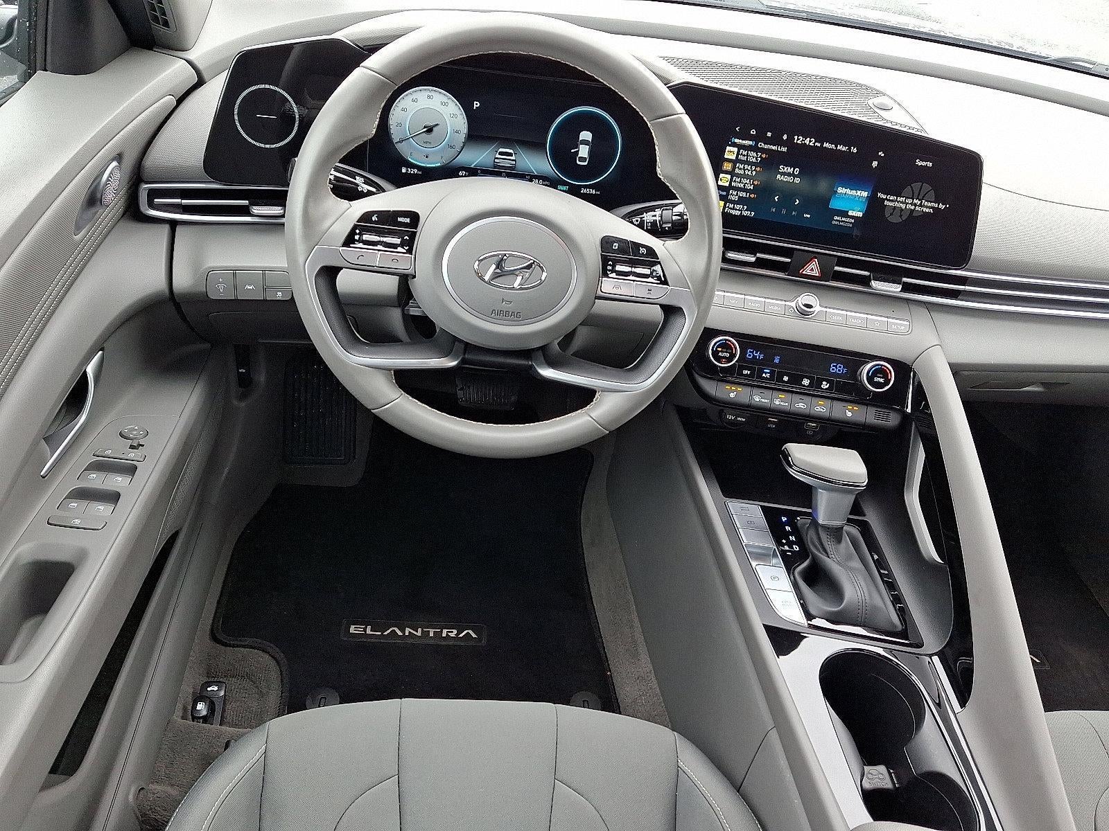 2023 Hyundai ELANTRA SEL IVT