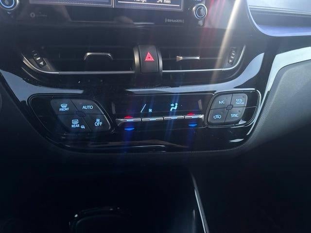 2020 Toyota C-HR XLE FWD (Natl)