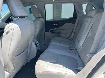 2019 Jeep Cherokee Overland 4x4