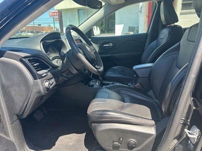 2023 Jeep Cherokee Altitude Lux 4x4