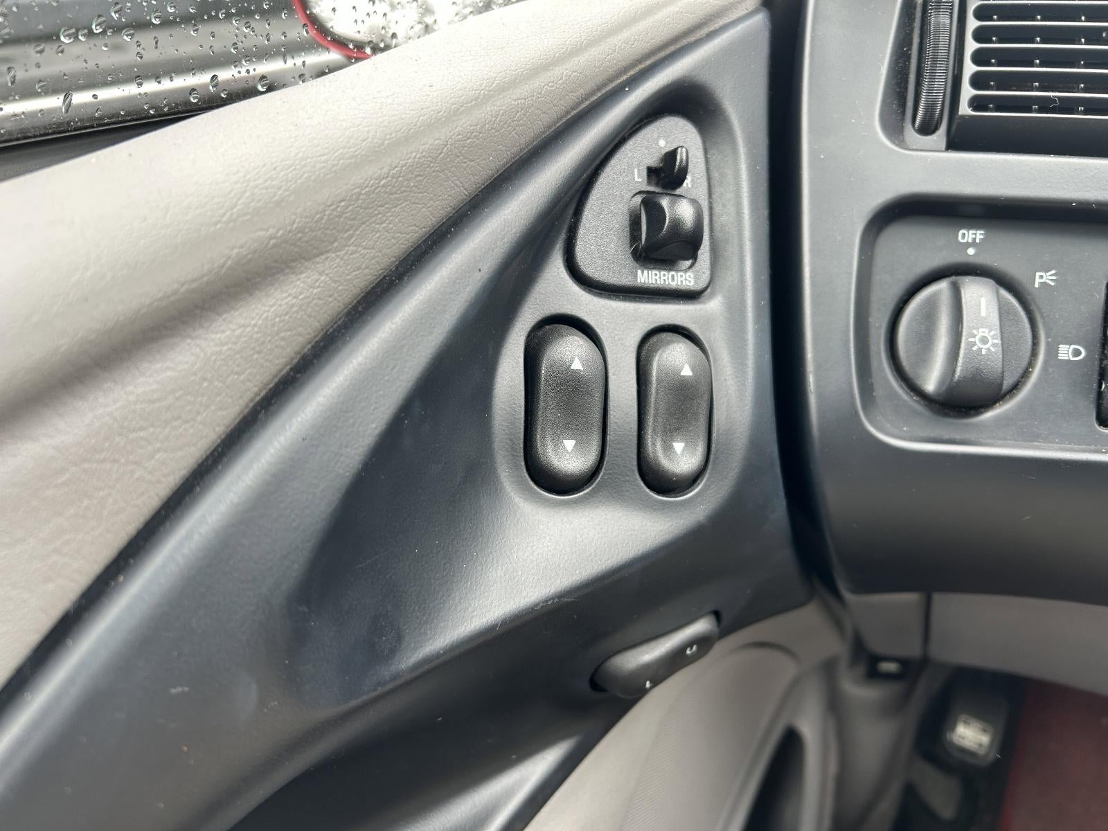 1997 Ford Thunderbird LX