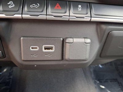 2021 Chevrolet Silverado 1500 Crew Cab Short Box 4-Wheel Drive Custom Trail Boss