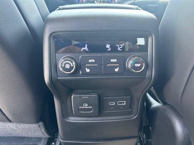 2023 GMC Acadia AWD Denali