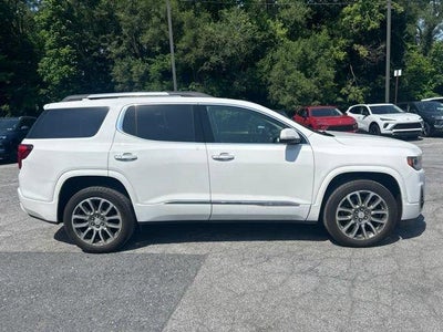2023 GMC Acadia AWD Denali