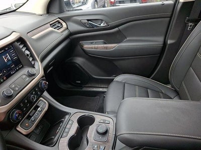 2023 GMC Acadia AWD Denali