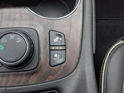 2023 GMC Acadia AWD Denali