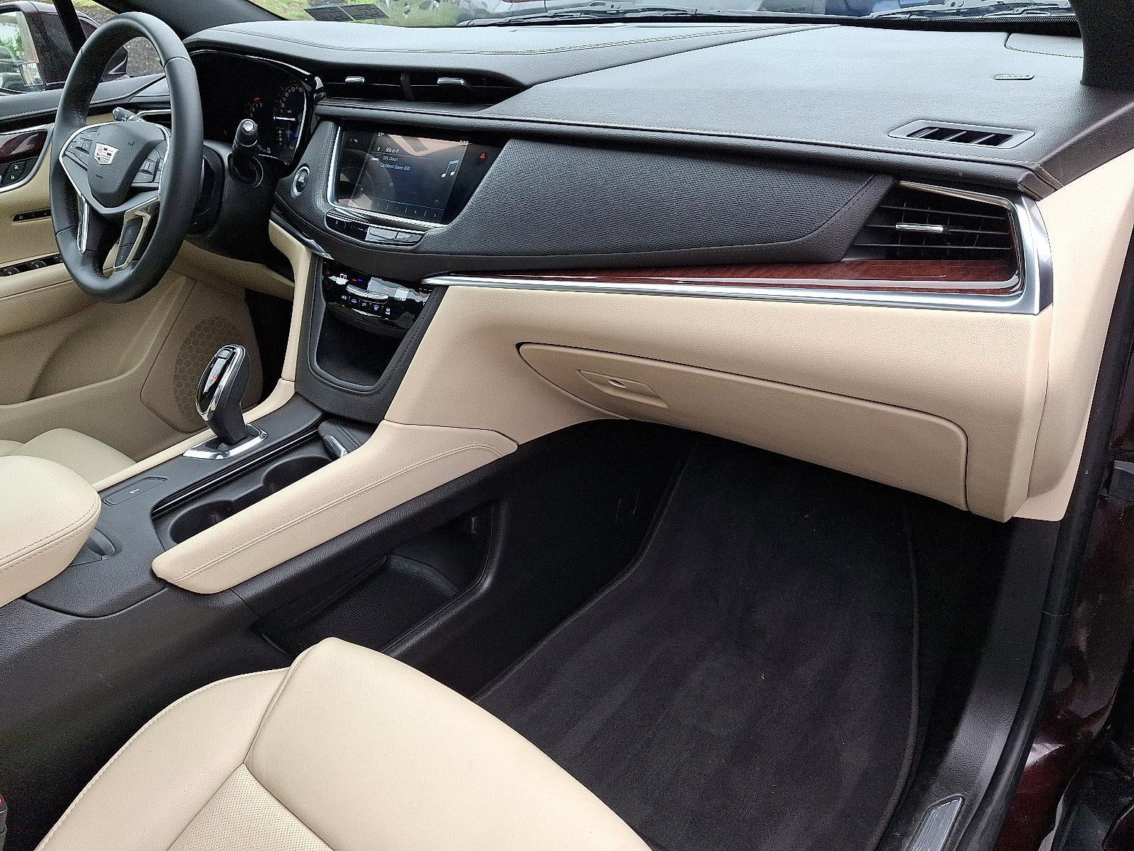 2017 Cadillac XT5 FWD 4dr Luxury
