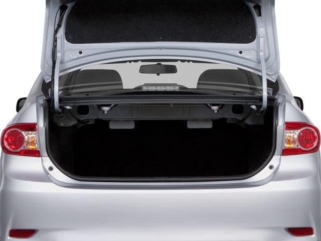 2013 Toyota Corolla 4dr Sdn Auto LE (Natl)