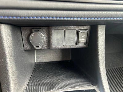 2019 Toyota Corolla SE CVT (Natl)