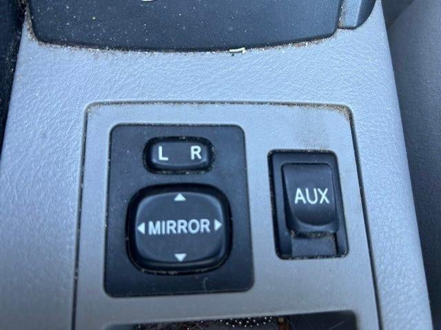 2011 Toyota RAV4 4WD 4dr 4-cyl 4-Spd AT (Natl)