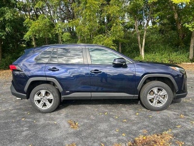2024 Toyota RAV4 Hybrid XLE AWD (Natl)