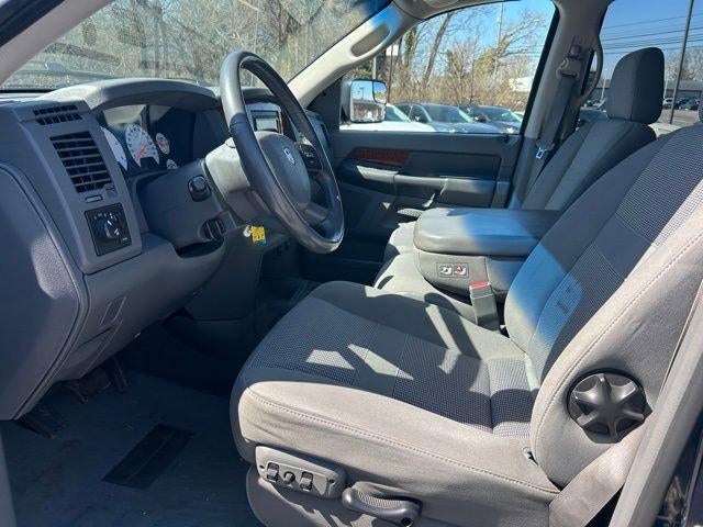 2006 Dodge Ram 2500 4WD Mega Cab 6.3 Ft Box SLT