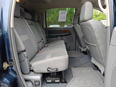 2006 Dodge Ram 2500 4WD Mega Cab 6.3 Ft Box SLT