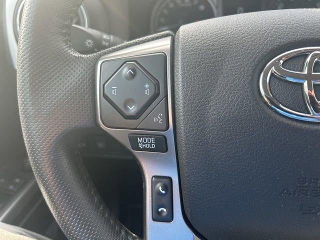 2022 Toyota Tacoma 4WD 4WD SR5 Double Cab 5' Bed V6 AT (GS)