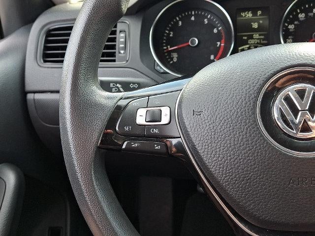 2016 Volkswagen Jetta 4dr Auto 1.4T S with Technology Sedan