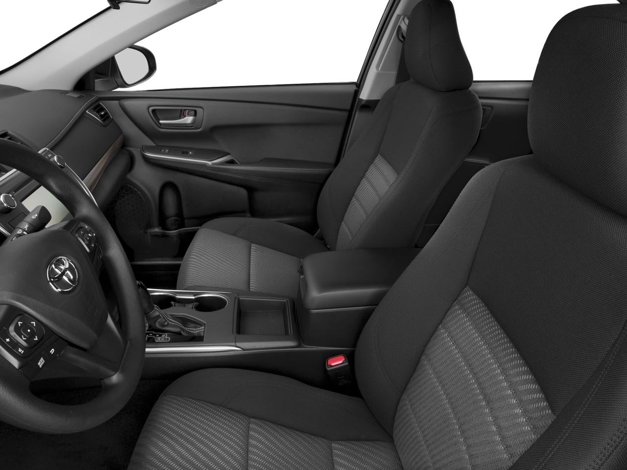 2017 Toyota Camry LE Auto (SE)