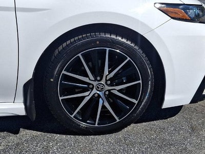 2023 Toyota Camry SE Auto (Natl)