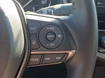2023 Toyota Camry SE Auto (Natl)