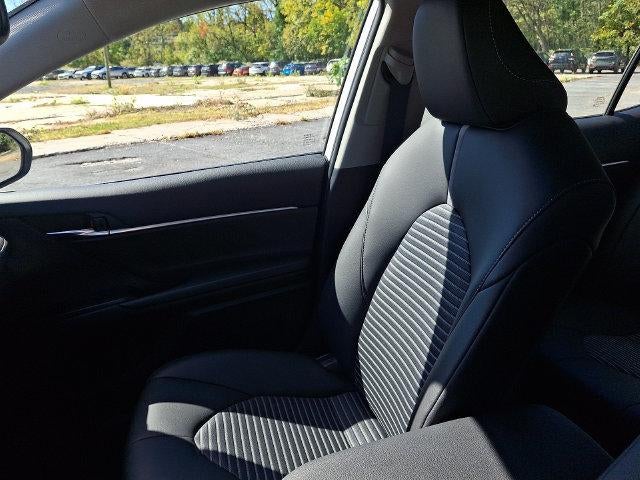 2023 Toyota Camry SE Auto (Natl)