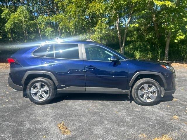 2022 Toyota RAV4 Hybrid XLE AWD (Natl)